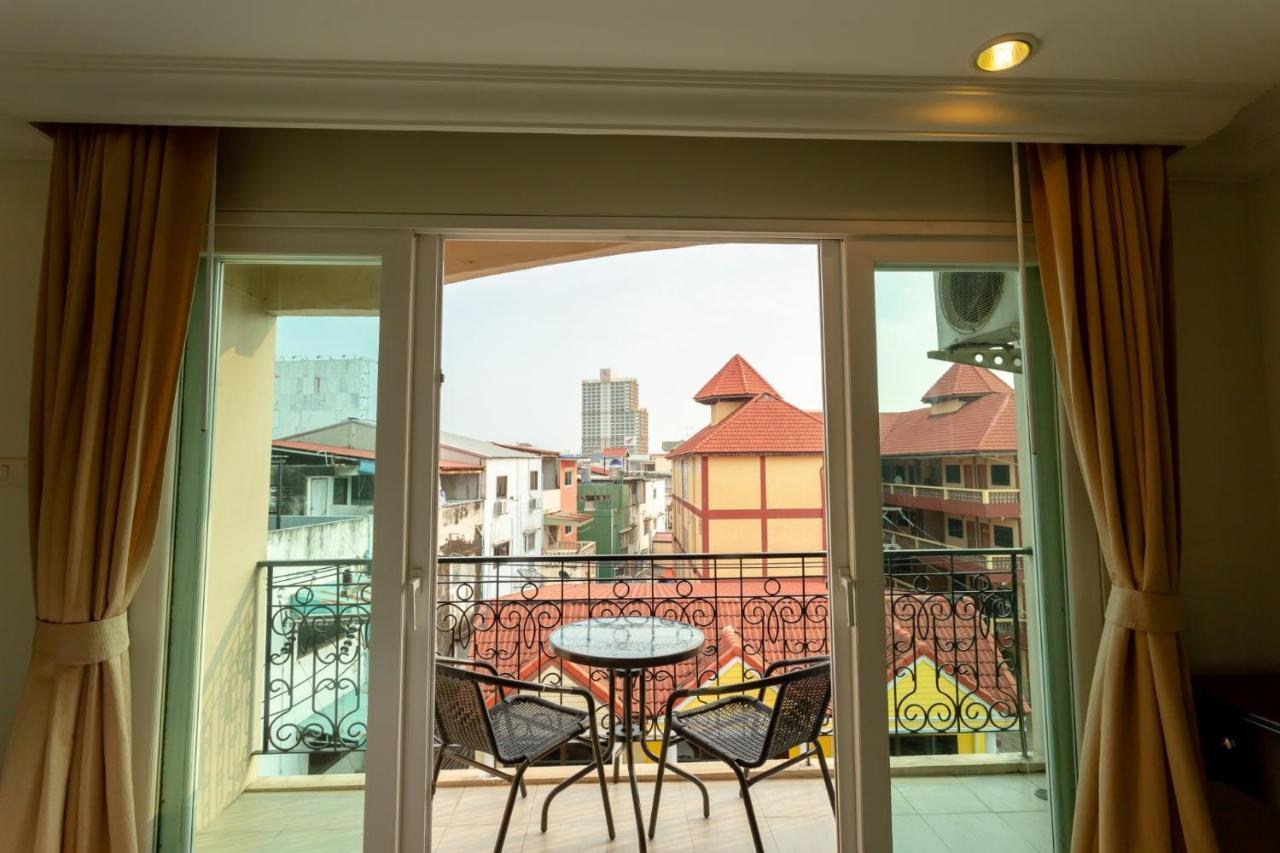 Ivory Palace Hotel Патая Екстериор снимка