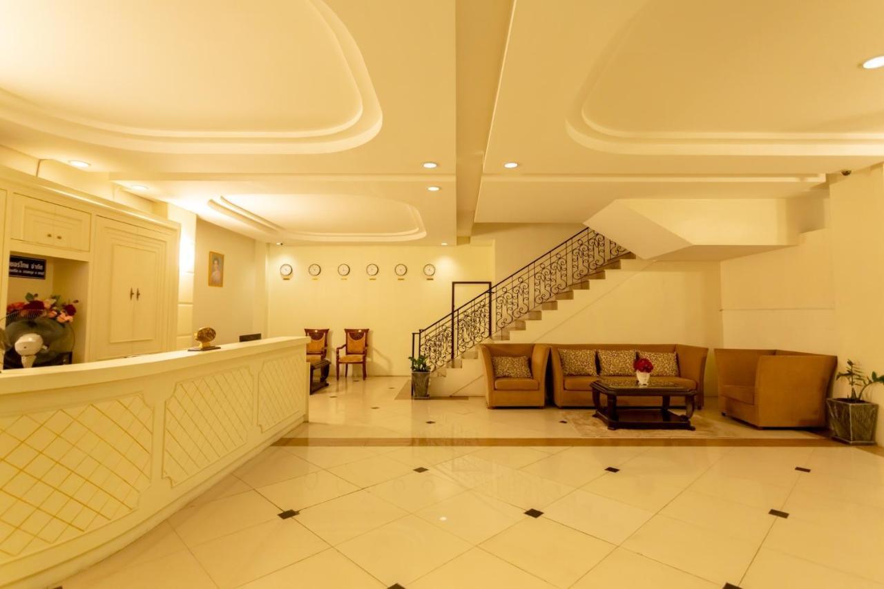 Ivory Palace Hotel Патая Екстериор снимка