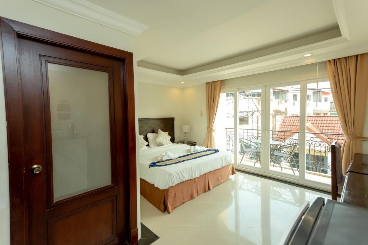 Ivory Palace Hotel Патая Екстериор снимка