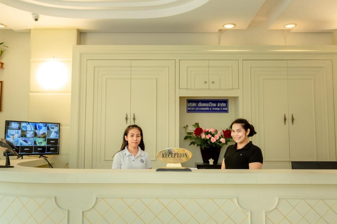Ivory Palace Hotel Патая Екстериор снимка