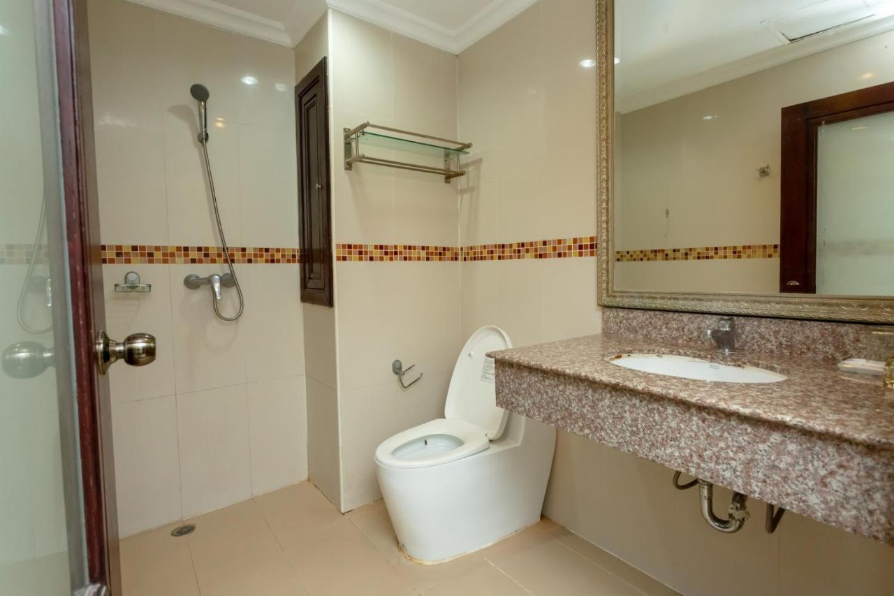 Ivory Palace Hotel Патая Екстериор снимка